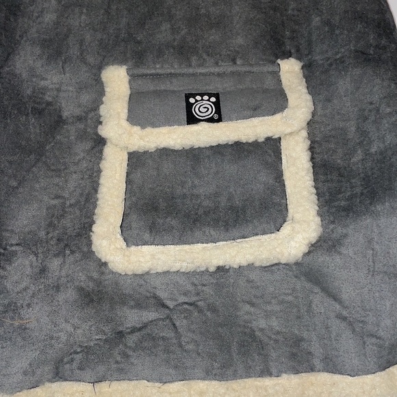 PETRAGEOUS Vest For Pet dog With Fleece Inside With Pocket, Gray, Large - Picture 10 of 10